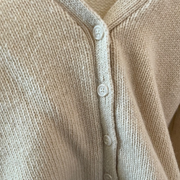 Brandy Melville cream beige wool cardigan - Picture 2 of 4